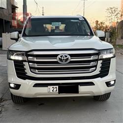 تويوتا لاندكروزر